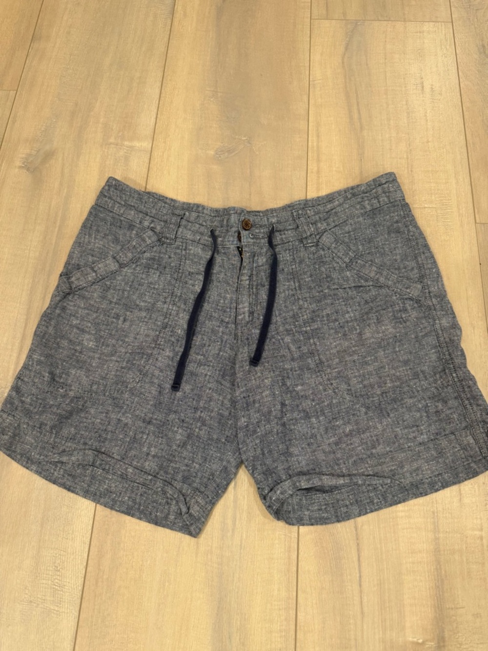 Women's Linen-Blend Drawstring Shorts - Gray